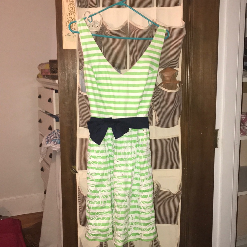 Green & white stripes Lilly Pulitzer dress size 8